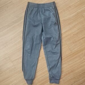 Boys Adidas Joggers Size M(10/12)